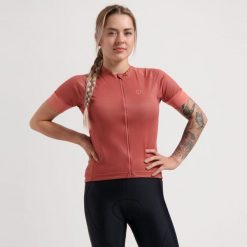 Koszulka rowerowa damska Rogelli Modesta. Czerwone koszulki damskie Rogelli, xl, bez wzorów, z materiału, bez kołnierzyka, bez ramiączek. Za 166.00 zł.
