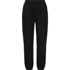 Damskie spodnie dresowe Athlecia Atkins. Czarne spodnie dresowe damskie Athlecia, bez wzorów, z dresówki. Za 157.50 zł.