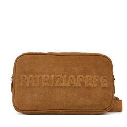 Torebka Patrizia Pepe. Brązowe listonoszki damskie Patrizia Pepe, bez wzorów, bez dodatków. Za 1,249.00 zł.