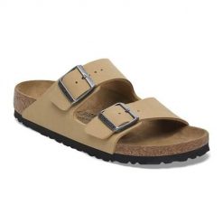 Klapki damskie Birkenstock Arizona. Brązowe klapki damskie Birkenstock, bez wzorów, z materiału, bez obcasa, bez zapięcia. Za 487.00 zł.