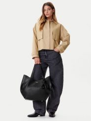 Guess Torebka Amorette HWBG78 98240 Czarny. Czarne torebki klasyczne damskie Guess, ze skóry, bez dodatków. Za 549.99 zł.