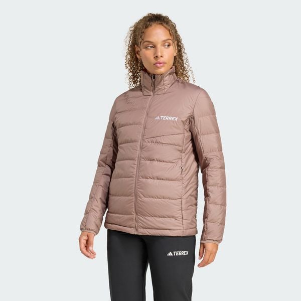 Kurtka Terrex Multi Light Down CLIMAWARM. Brązowe kurtki damskie Adidas, s, bez wzorów, z puchu, bez kaptura. W wyprzedaży za 359.40 zł.