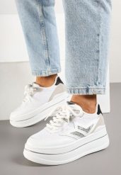 Białe Sneakersy na Grubej Podeszwie z Gwiazdą i Brokatem Telesaris. Białe obuwie sportowe damskie Born2be, z jeansu, bez zapięcia. Za 89.99 zł.