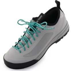 Damskie buty trekkingowe Arc'teryx Sl Approach Shoe Peble-flint Wsl Grey. Niebieskie obuwie trekkingowe damskie Arc'teryx, bez zapięcia. Za 628.99 zł.