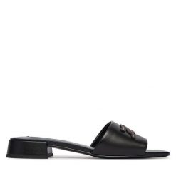 Klapki KARL LAGERFELD. Czarne klapki damskie KARL LAGERFELD, bez wzorów, bez obcasa, bez zapięcia. Za 659.99 zł.