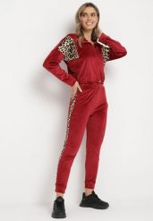 Bordowy Welurowy Komplet Dresowy Krótka Bluza i Spodnie z Wstawkami w Cętki Kilima. Czerwone bluzy damskie Born2be, m, bez wzorów, z dresówki, bez kaptura. Za 79.99 zł.