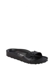 Birkenstock Klapki w kolorze czarnym rozmiar: 40. Czarne klapki damskie Birkenstock, bez wzorów, z otwartym noskiem, bez obcasa, bez zapięcia. Za 132.68 zł.