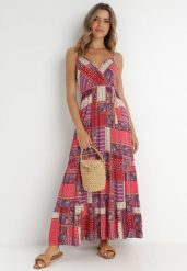 Bordowa Sukienka Hickey. Czerwone sukienki damskie Born2be, z aplikacjami, boho, bez ramiączek. Za 149.99 zł.
