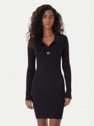 Tommy Jeans Sukienka dzianinowa Badge DW0DW22183 Czarny Slim Fit. Czarne sukienki damskie Tommy Jeans, bez wzorów, z dzianiny, bez ramiączek. Za 409.99 zł.
