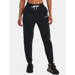 Spodnie fitness damskie Under Armour Essential Script. Czarne spodnie dresowe damskie Under Armour, l, bez wzorów, z dresówki. Za 169.99 zł.