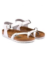 Comfortfusse Skórzane sandały w kolorze bialym rozmiar: 41. Białe sandały damskie Comfortfüße, bez wzorów, ze skóry, z otwartym noskiem, bez obcasa, bez zapięcia. Za 176.08 zł.