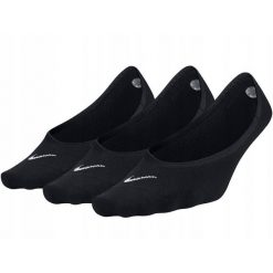Skarpety stopki Nike 3 pary czarne. Czarne skarpetki damskie Nike, bez wzorów. Za 56.99 zł.