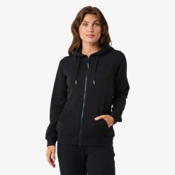Sweter treningowy Kobieta Swedemount Move Soft Full Zip Hood szybkoschnąca. Czarne obuwie sportowe damskie SWEDEMOUNT, z tkaniny, bez zapięcia, do biegania. W wyprzedaży za 179.99 zł.