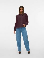 Vero Moda Bluzka w kolorze brązowym rozmiar: XL. Brązowe bluzki damskie Vero Moda, xl, bez wzorów, z koronki, bez kołnierzyka, bez ramiączek. Za 79.21 zł.
