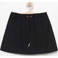 Spódnica z kieszeniami - Czarny. Czarne spódnice dziewczęce Reserved. Za 39.99 zł.