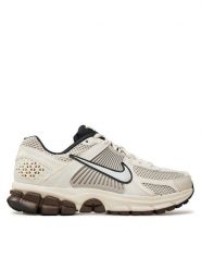 Nike Sneakersy Zoom Vomero 5 FJ2028 001 Écru. Obuwie sportowe damskie Nike, z materiału, bez zapięcia. Za 609.99 zł.