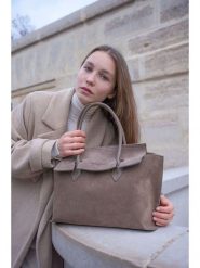 Maison héritage PARIS Skórzana torebka "Pretti" w kolorze szarobrązowym - 34 x 21 x 13 cm rozmiar: onesize. Brązowe torebki klasyczne damskie maison héritage PARIS, z materiału, przez ramię, bez dodatków. Za 372.47 zł.