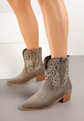 Zielone Botki Vices na Obcasie w Stylu Kowbojek z Haftem Nelithraea. Zielone botki damskie Born2be, na jesień, z jeansu, eleganckie, bez obcasa, na obcasie, bez zapięcia. Za 139.99 zł.