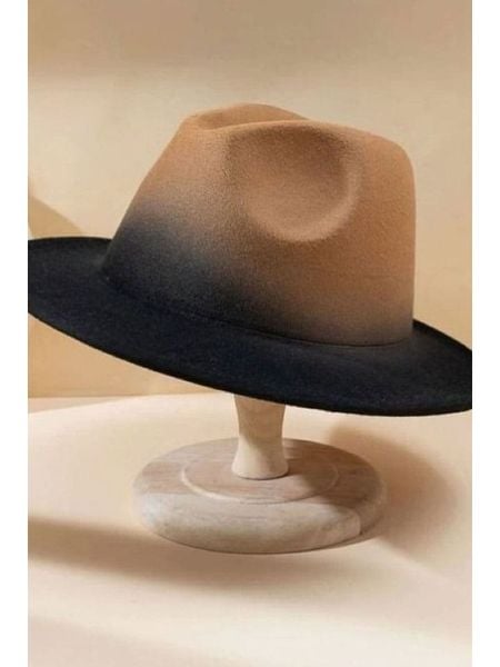 Lucky Bees Kapelusz w kolorze czarno-beżowym rozmiar: onesize. Brązowe kapelusze damskie Lucky Bees, bez wzorów. Za 161.34 zł.