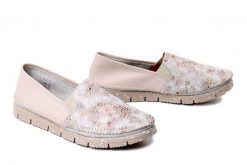 MACIEJKA 03512-72/00-0 beż + mozaika beż, półbuty damskie. Brązowe półbuty damskie Maciejka, na lato, bez wzorów, ze skóry, bez obcasa, bez zapięcia. Za 284.90 zł.