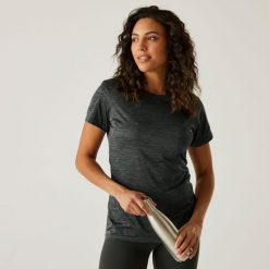 Koszulka sportowa damska Fingal Edition szybkoschnąca. Niebieskie koszulki sportowe damskie Regatta, s, bez wzorów, bez ramiączek, trekkingowe. Za 100.50 zł.