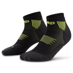 Damskie skarpety kompresyjne do biegania sportowe za kostkę Core Run CEP. Czarne skarpetki damskie CEP, bez wzorów, z elastanu. Za 79.00 zł.