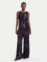 Desigual Kombinezon Art Floral 25WWPW04 Czarny Regular Fit. Czarne sukienki damskie Desigual, bez wzorów, z wiskozy, bez ramiączek. Za 589.99 zł.