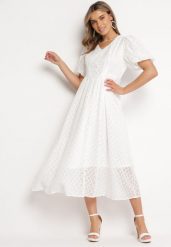 Biała Haftowana Sukienka Taliowana Maxi Indiria. Białe sukienki damskie Born2be, bez wzorów, z materiału, bez ramiączek. Za 269.99 zł.
