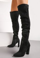 Czarne Dopasowane Kozaki za Kolano na Słupku Bellami. Czarne kozaki damskie Renee, za kolano, bez obcasa, na obcasie, bez zapięcia. Za 89.99 zł.