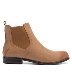 Botki Lasocki. Brązowe botki damskie Lasocki, bez obcasa, na płaskiej podeszwie, bez zapięcia. Za 199.99 zł.