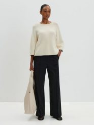 Someday Sweter "Tijou" w kolorze beżowym rozmiar: 38. Brązowe swetry klasyczne damskie someday., z wełny, bez kołnierzyka. Za 217.99 zł.