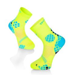 Skarpety kompresyjne do biegania żółte. Żółte skarpetki damskie TRY TO FLY, bez wzorów. W wyprzedaży za 65.54 zł.