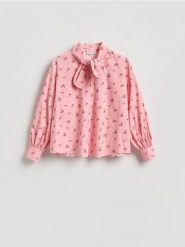 Koszula z kwiatowym motywem - różowy. Czerwone koszule damskie Reserved, l, bez wzorów, z bawełny, bez kołnierzyka, bez ramiączek. Za 129.99 zł.