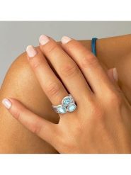 Les Petites Précieuses Srebrny pierścionek z topazem rozmiar: 58. Szare pierścionki damskie Les Petites Précieuses, z topazem, srebrne. Za 192.95 zł.