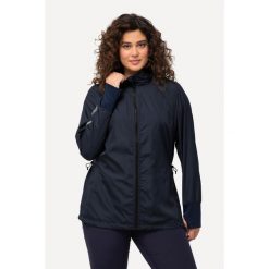 Damskie Kurtka HYPRAR lekka stójka tunel z recyklingu. Niebieskie kurtki damskie Ulla Popken, plus size, bez wzorów, z materiału, bez kaptura. W wyprzedaży za 383.99 zł.