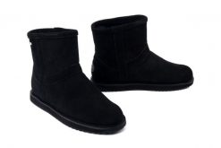 EMU AUSTRALIA W13216 Banks black, botki damskie. Czarne botki damskie EMU Australia, z wełny, bez obcasa, bez zapięcia. Za 789.90 zł.