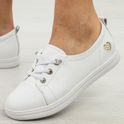 Białe skórzane półbuty damskie T.Sokolski W25-467. Białe półbuty damskie Sokolski, na jesień, bez wzorów, z jeansu, bez obcasa, na płaskiej podeszwie, bez zapięcia. Za 219.00 zł.