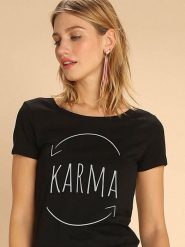 WOOOP Koszulka "Karma" w kolorze czarnym rozmiar: XXL. Czarne bluzki damskie Wooop, xxl, bez wzorów, z bawełny, bez kołnierzyka, bez ramiączek. Za 48.28 zł.