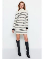 Trendyol Sukienka dzianinowa w kolorze kremowo-czarnym rozmiar: S/M. Brązowe sukienki damskie Trendyol, bez wzorów, z dzianiny, bez ramiączek. Za 45.95 zł.