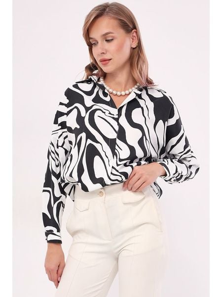 Happiness Istanbul Koszula w kolorze biało-czarnym rozmiar: XL. Białe koszule damskie Happiness Istanbul, xl, bez wzorów, bez kołnierzyka, bez ramiączek. Za 83.62 zł.