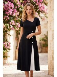 SOULSHAE Sukienka w kolorze czarnym rozmiar: L/XL. Czarne sukienki damskie SOULSHAE, bez wzorów, z wiskozy, bez ramiączek. Za 159.95 zł.