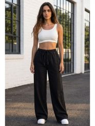 SOULSHAE Spodnie w kolorze czarnym rozmiar: S. Czarne spodnie materiałowe damskie SOULSHAE, bez wzorów, z materiału. Za 174.95 zł.