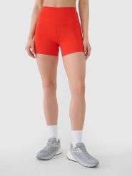4F Szorty sportowe w kolorze czerwonym rozmiar: M. Czerwone spodenki sportowe damskie 4F, m, bez wzorów, z materiału, outdoorowe. Za 65.85 zł.