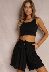 Czarne Szorty Hyrlyn. Czarne szorty damskie Renee, bez wzorów, z tkaniny, z podwyższonym stanem. Za 24.99 zł.