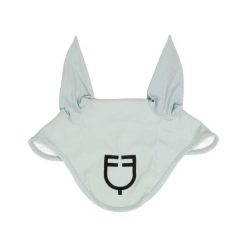 Czapka z muchą dla koni Equestro. Szare czapki damskie EQUESTRO, bez wzorów, z materiału. Za 70.50 zł.