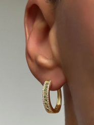 Les Petites Précieuses Pozłacane kolczyki-kreole z cyrkoniami rozmiar: onesize. Zielone kolczyki damskie Les Petites Précieuses, z cyrkonią, pozłacane. Za 188.40 zł.