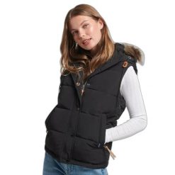 Damska kurtka bez rękawów Superdry Everest. Czarne kurtki damskie Superdry, na jesień, s, bez wzorów, z nylonu. Za 479.50 zł.
