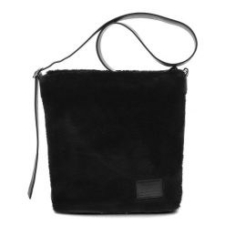 Czarna Torebka Big Star Modna Shopperka Damska. Czarne shopper bag Big Star, z materiału, na ramię, bez dodatków. Za 169.00 zł.