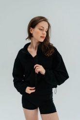 Kurtka sportowa Moonholi Uptown z zamkiem. Czarne kurtki sportowe damskie MOONHOLI, m, bez wzorów, bez kaptura. Za 399.00 zł.