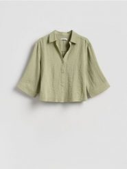 Koszula z wiskozą - jasnozielony. Zielone koszule damskie Reserved, l, bez wzorów, z tkaniny, bez kołnierzyka, bez ramiączek. Za 99.99 zł.